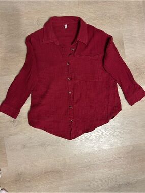 Men's Casual Burgundy Button-Up Shirt